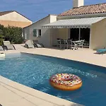 Comme Chez Vous, Ailleurs Et Proche De L'ocean