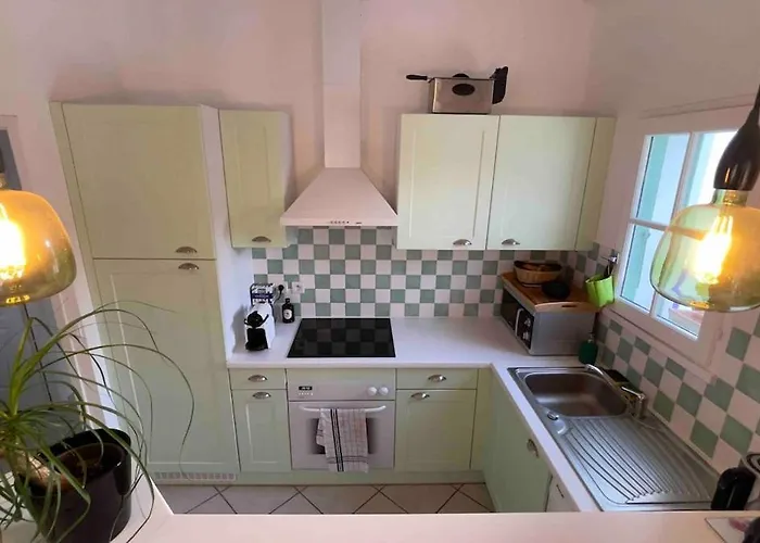 Comme Chez Vous, Ailleurs Et Proche De L'ocean