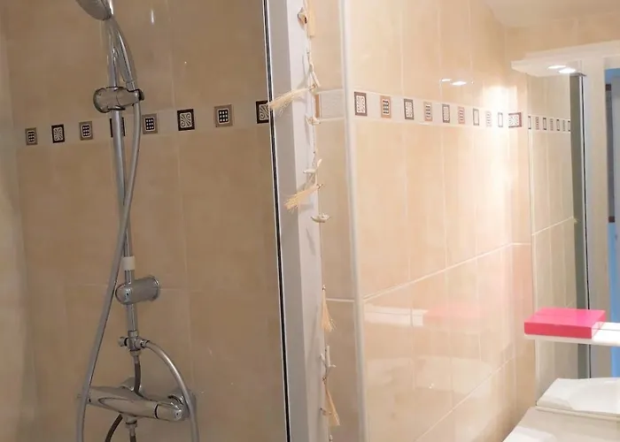 Comme Chez Vous, Ailleurs Et Proche De L'ocean *