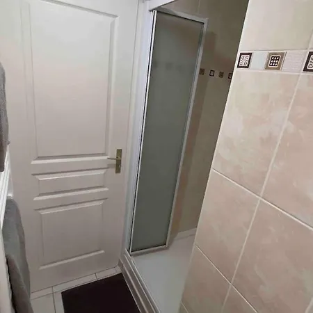 Comme Chez Vous, Ailleurs Et Proche De L'océan *