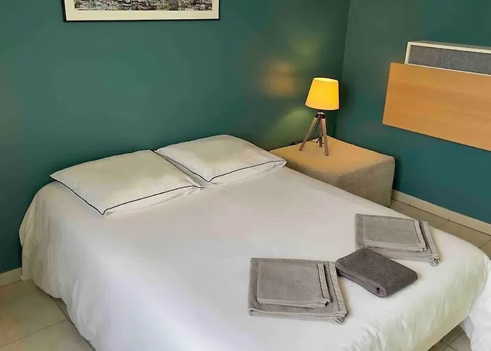 Comme Chez Vous, Ailleurs Et Proche De L'océan Hébergement de vacances *